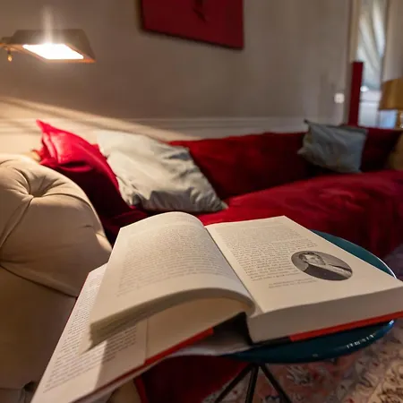 Domus Tua Couette-café 4*